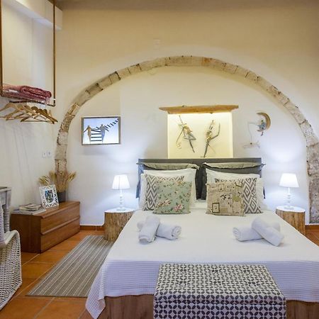 Charming Flatlet In The Old Town Apartment Chania  Bagian luar foto